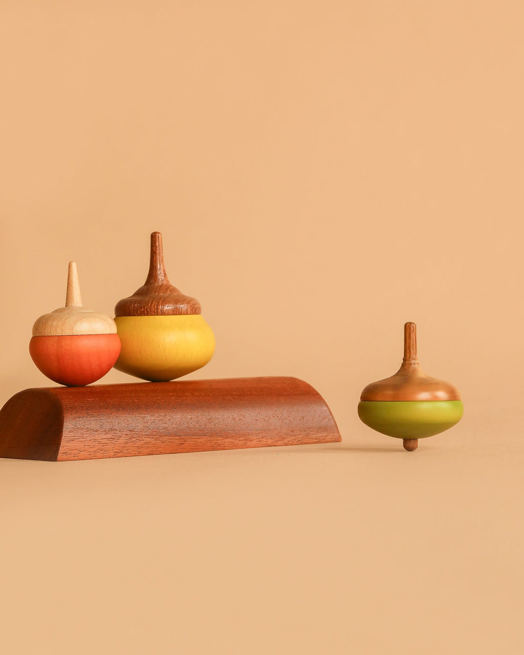 Wooden Spinning Top Set - Chestnut